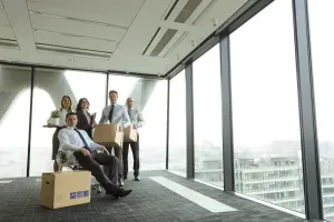 Jak dbać o kondycję fizyczną pracując przy biurku?